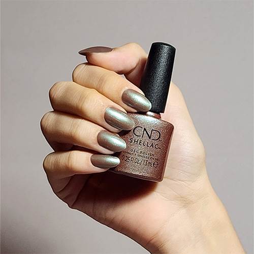 SMALTO SEMIPERMANENTE SHELLAC FROSTBITE